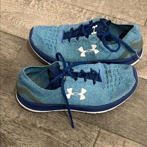 Under Armour Teal and Navy Running Shoes